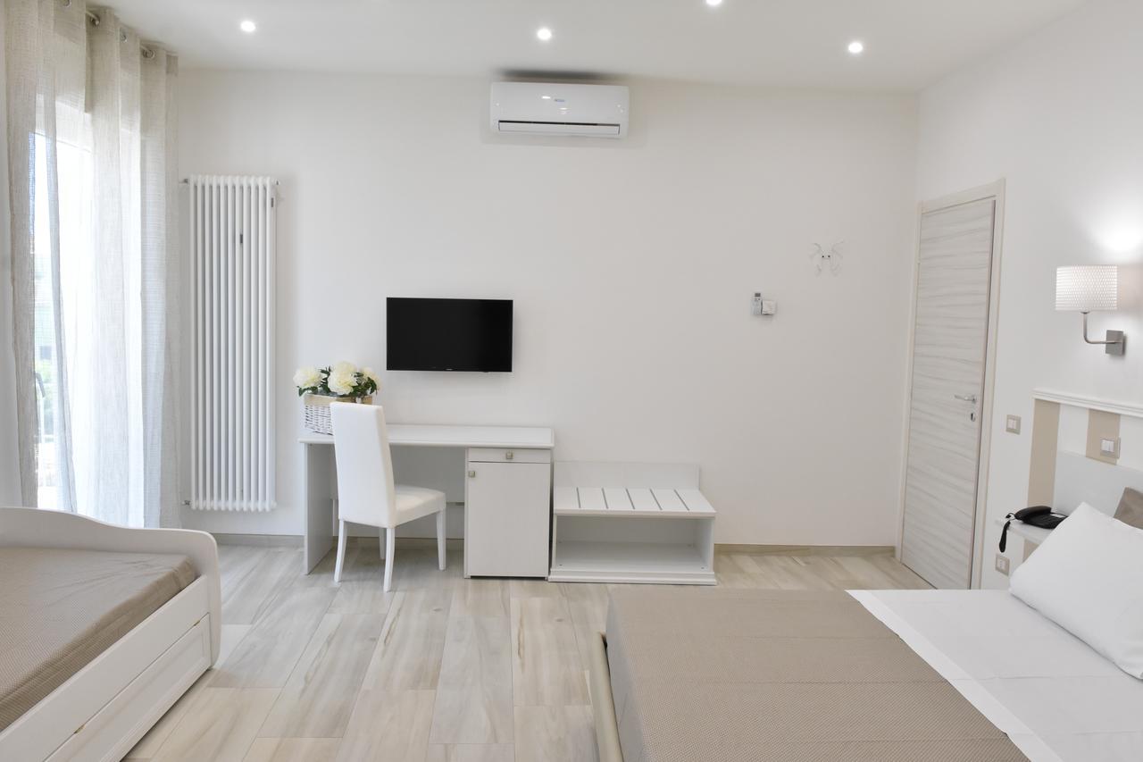 Finestre Sul Borgo Bed & Breakfast Cassano delle Murge Ngoại thất bức ảnh